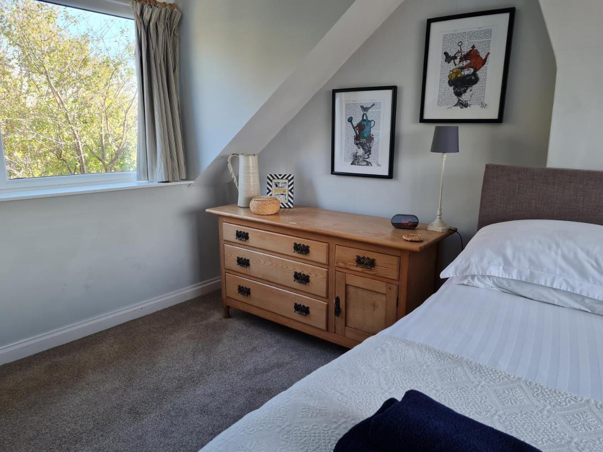Pipit House Villa Уитби Екстериор снимка