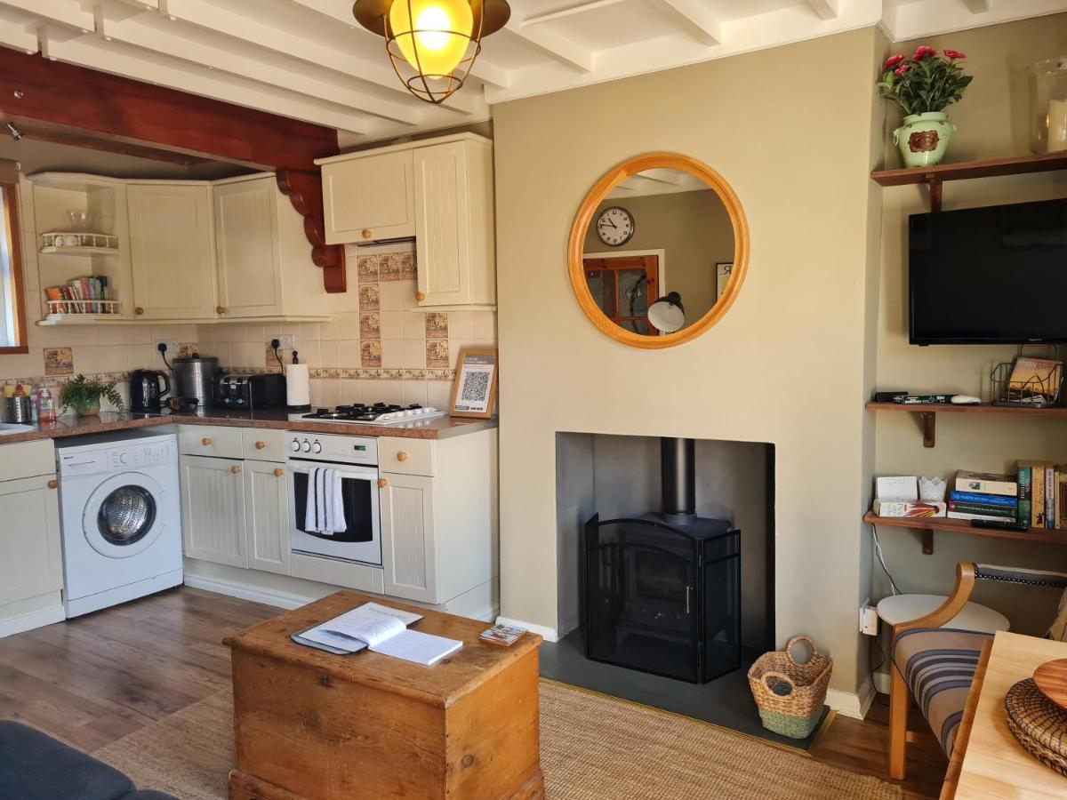 Pipit House Villa Уитби Екстериор снимка